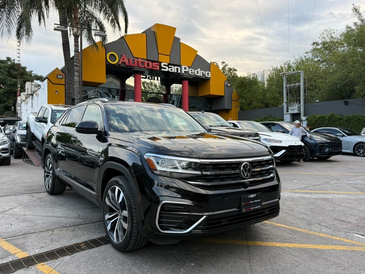TERAMONT CROSS SPORT R-LINE