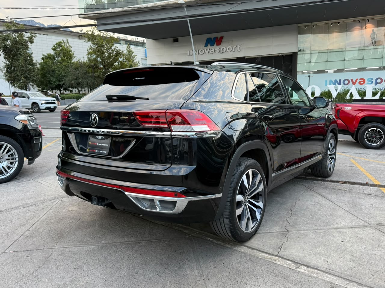 TERAMONT CROSS SPORT R-LINE