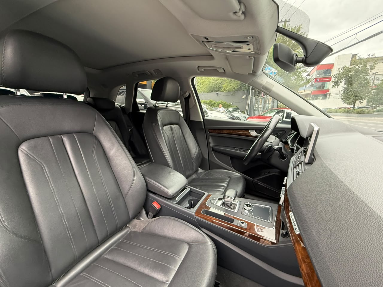 Q5 ELITE