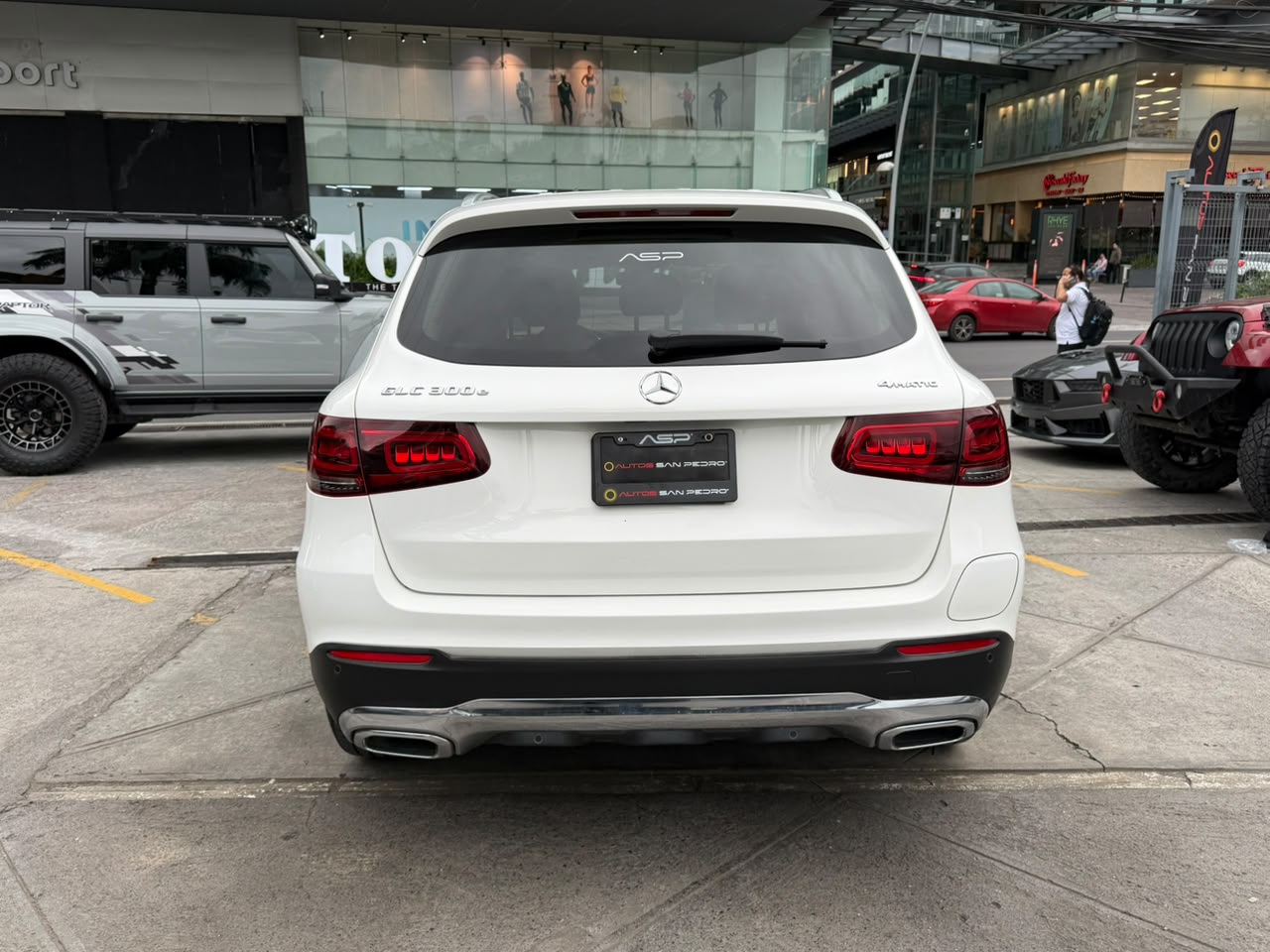 GLC 300 E 4 MATIC