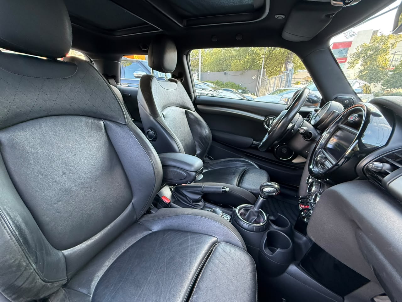 MINI COOPER S HOT CHILI