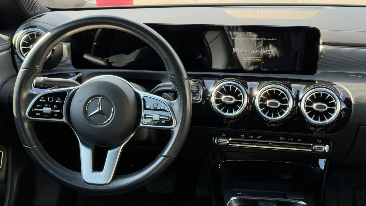 MERCEDES BENZ CLA 200 PROGRESSIVE 2021