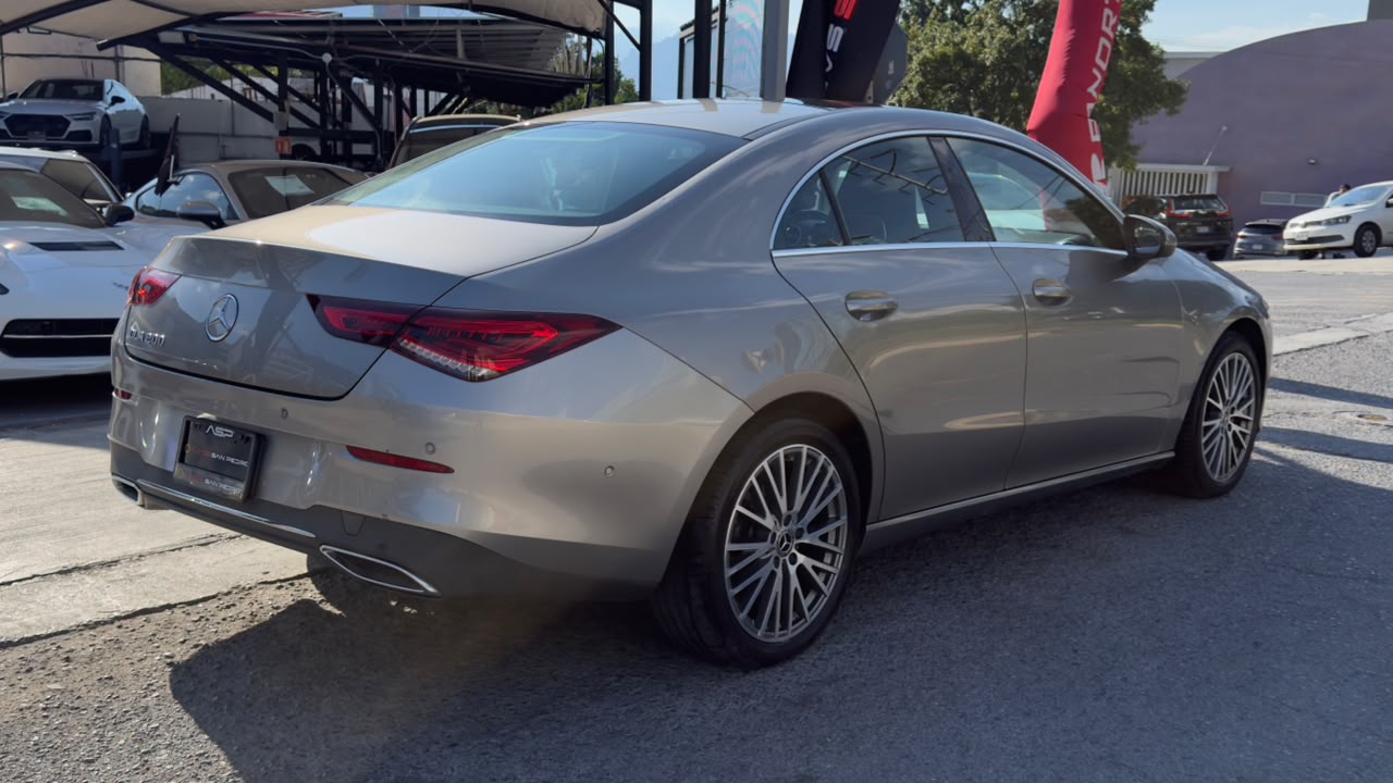 MERCEDES BENZ CLA 200 PROGRESSIVE 2021