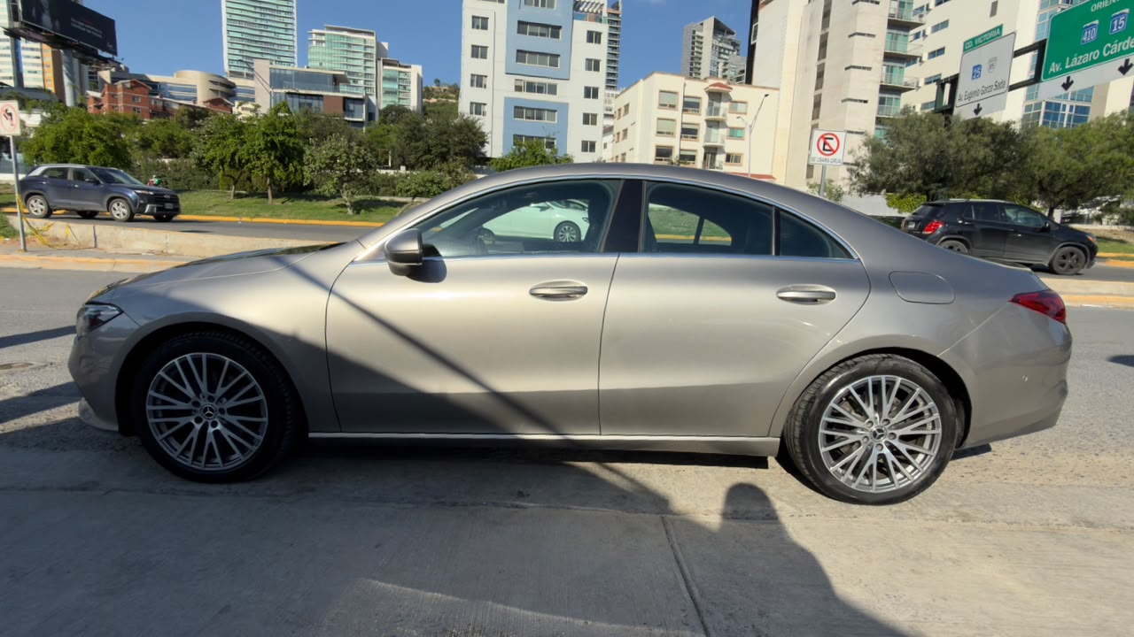 MERCEDES BENZ CLA 200 PROGRESSIVE 2021