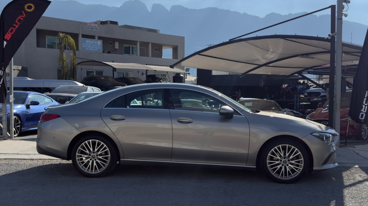 MERCEDES BENZ CLA 200 PROGRESSIVE 2021