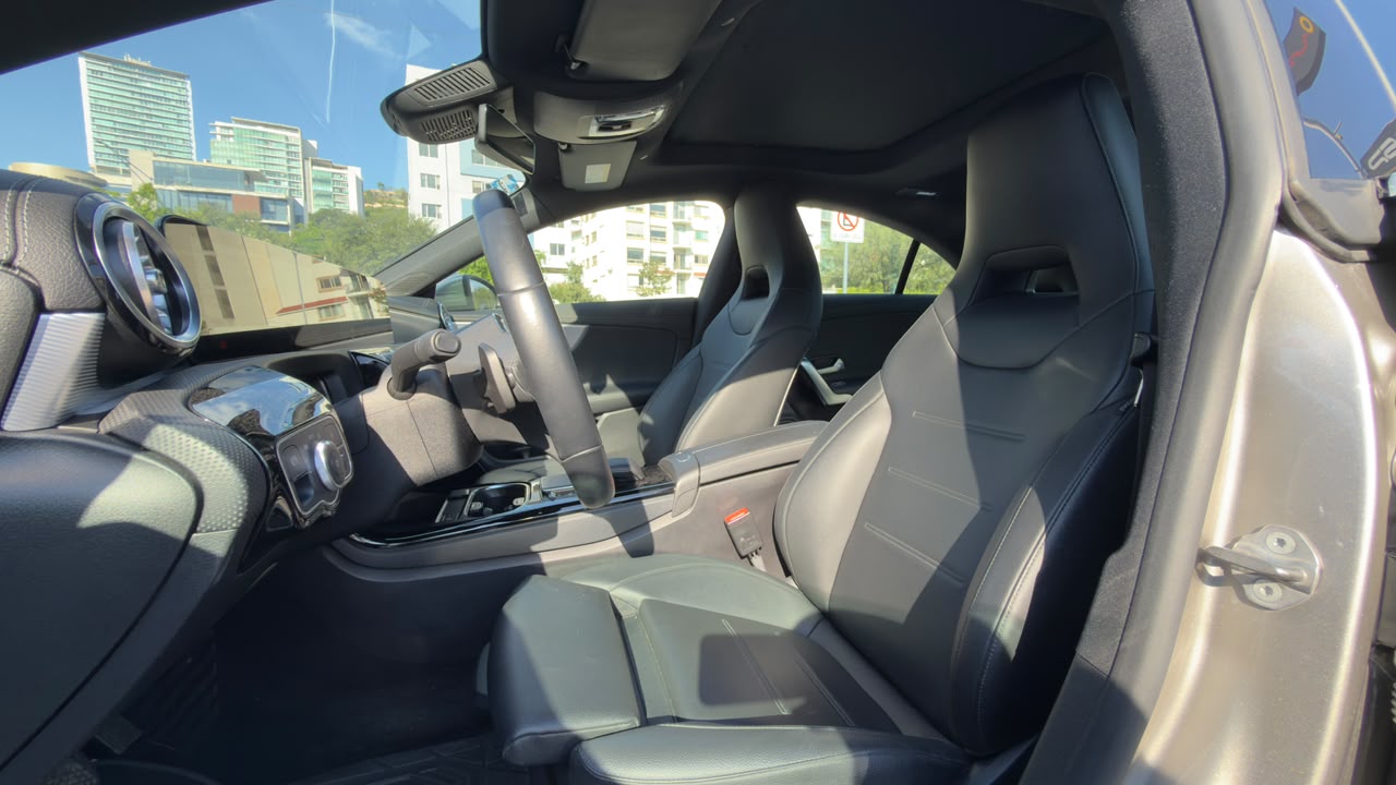 MERCEDES BENZ CLA 200 PROGRESSIVE 2021