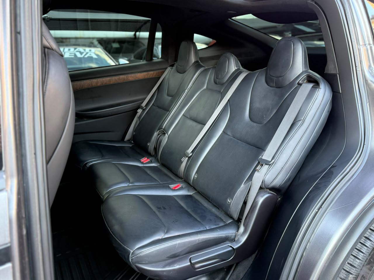 MODEL X LONG RANGE PLUS