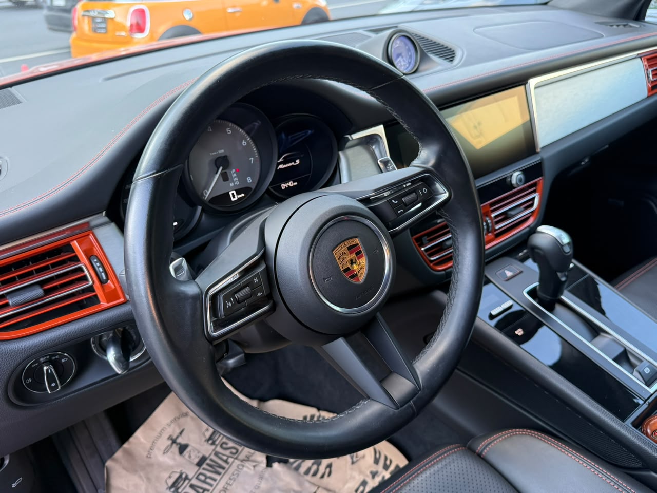 MACAN S