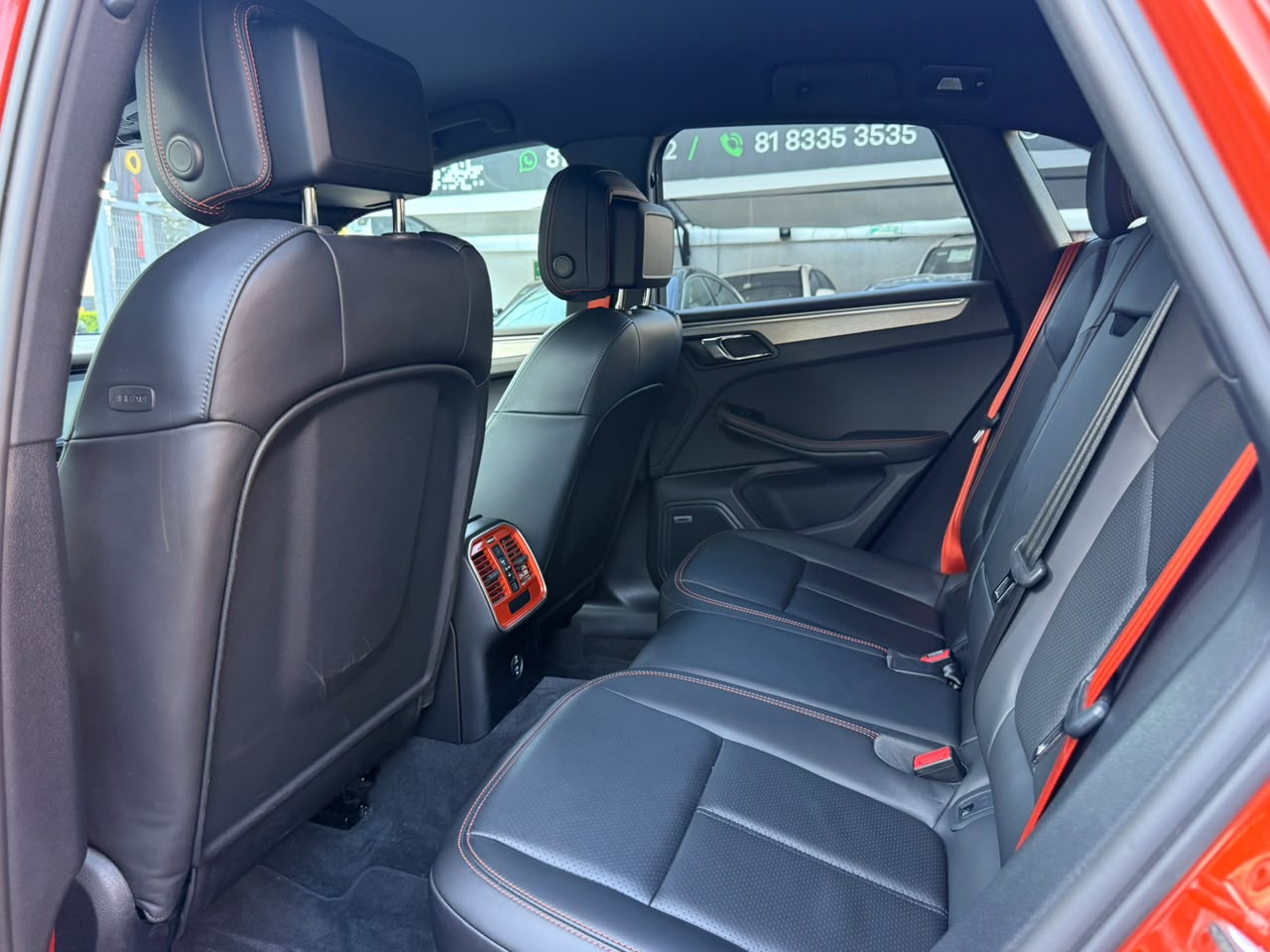 MACAN S