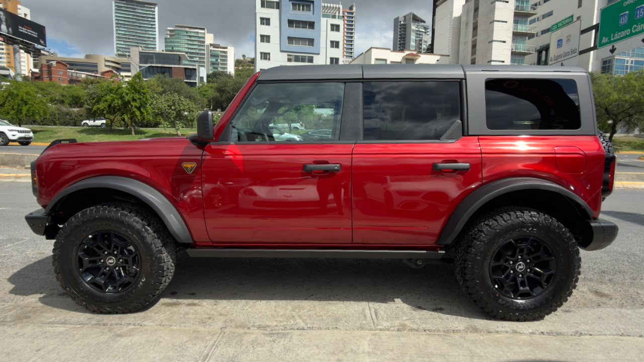 FORD BRONCO BADLANDS 2026