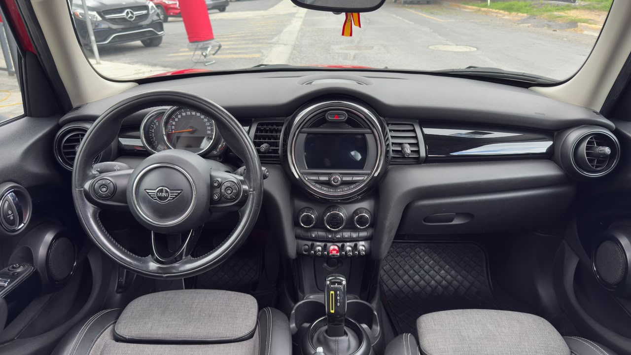 MINI COOPER CHILI 2019