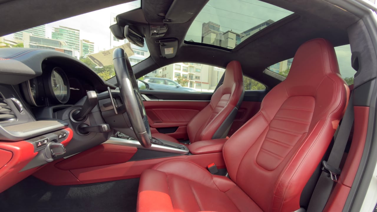 PORSCHE 911 TURBO 2021