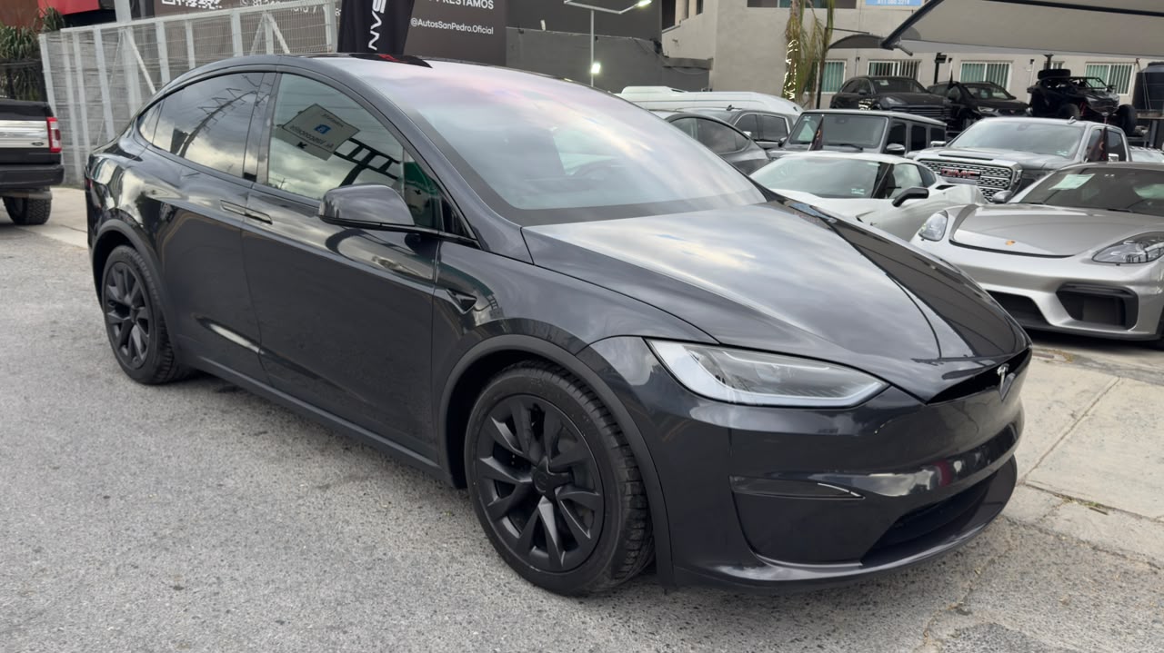 TESLA MODEL X AUTONOMIA MAYOR 2024
