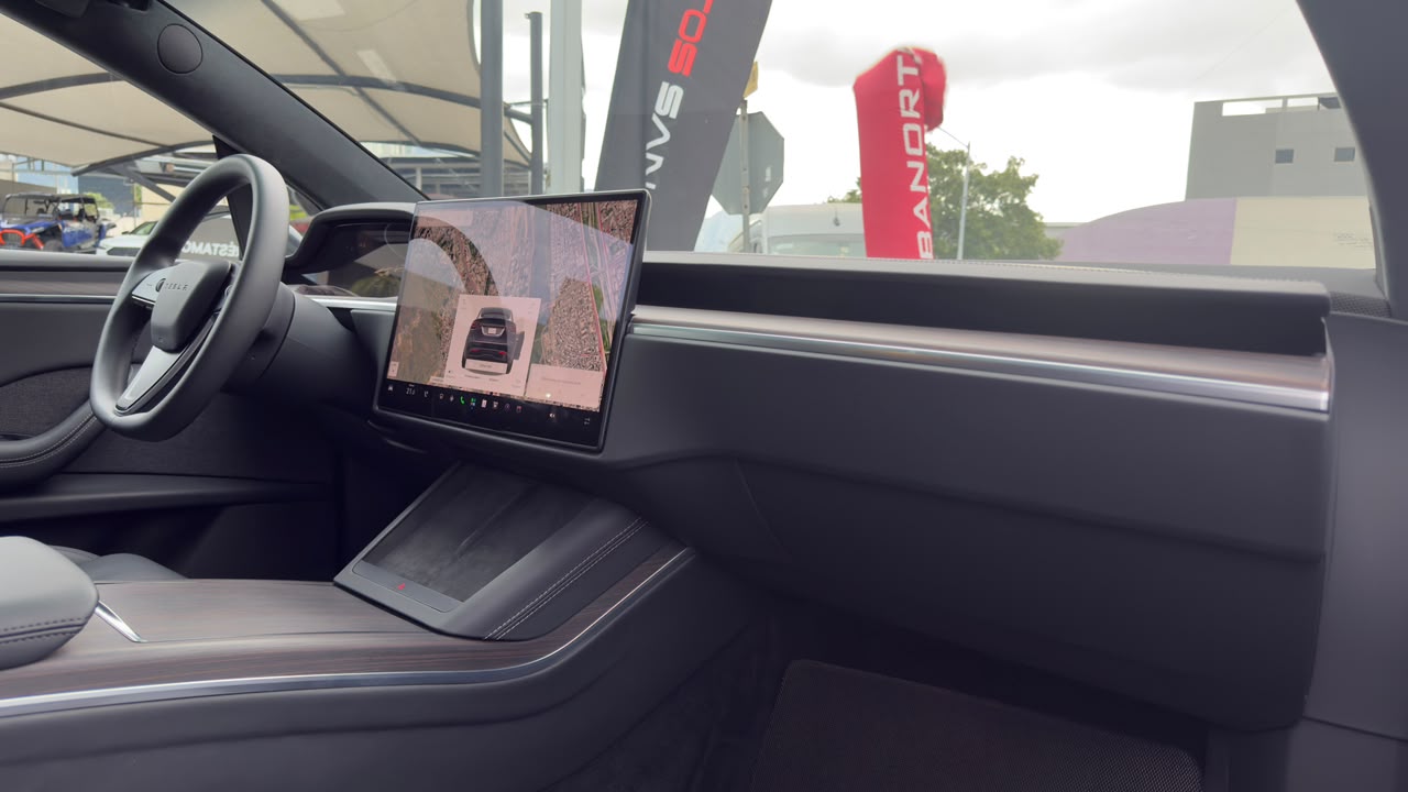 TESLA MODEL X AUTONOMIA MAYOR 2024