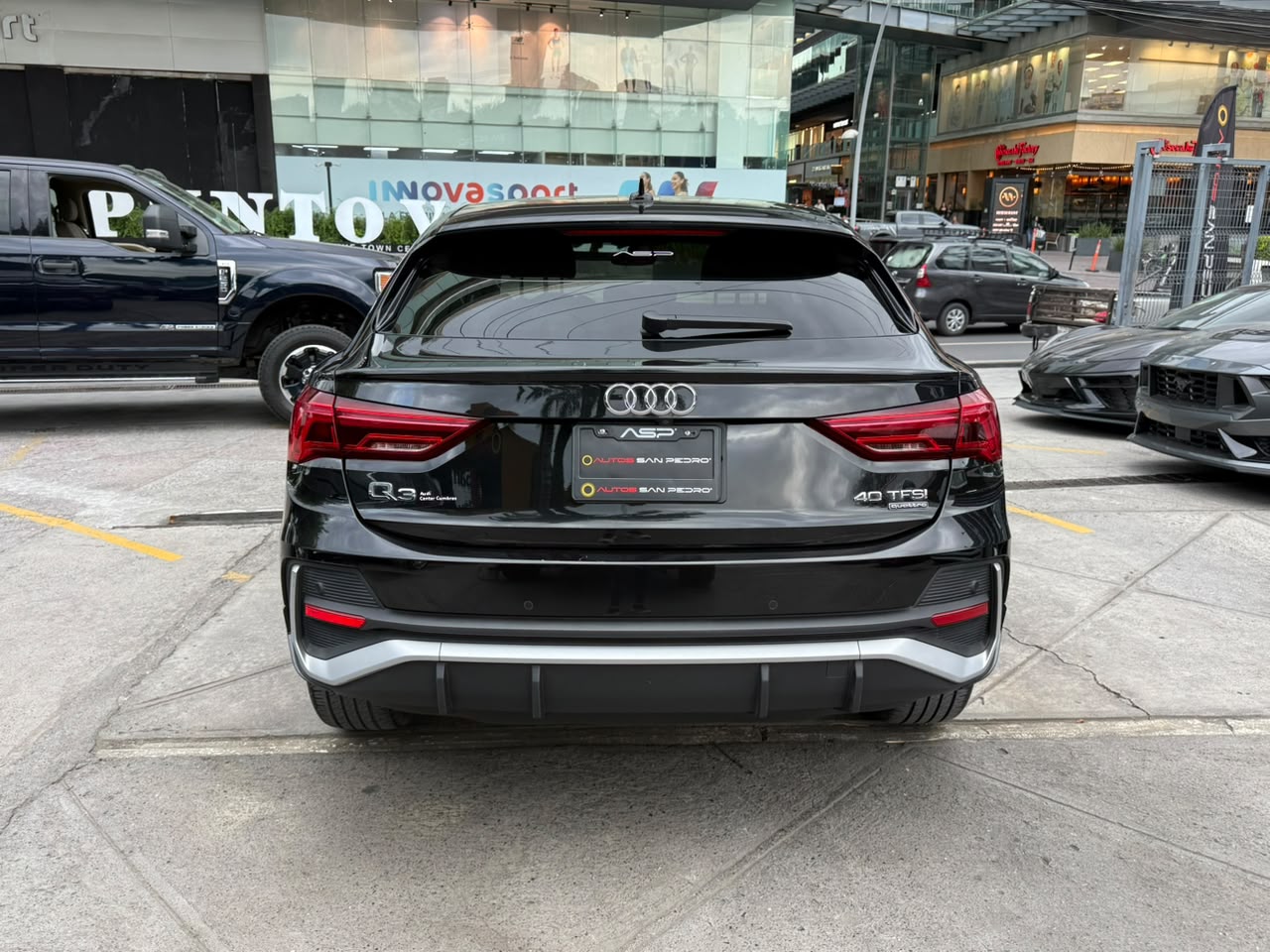 Q3 SB 40 TFSI S LINE