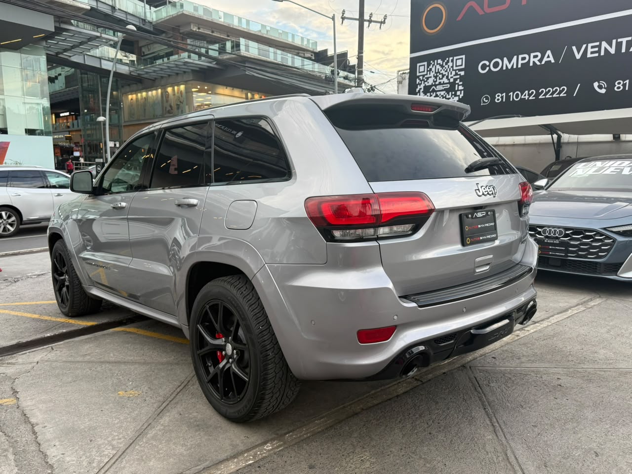 GRAND CHEROKEE SRT8