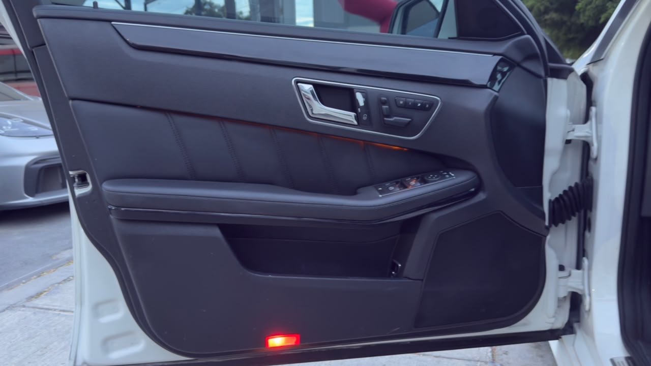 MERCEDES BENZ E 250 AVANTGARDE 2011