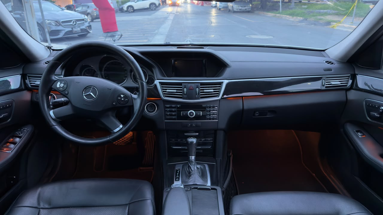 MERCEDES BENZ E 250 AVANTGARDE 2011