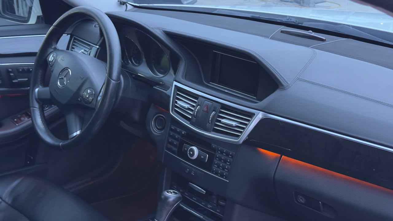 MERCEDES BENZ E 250 AVANTGARDE 2011