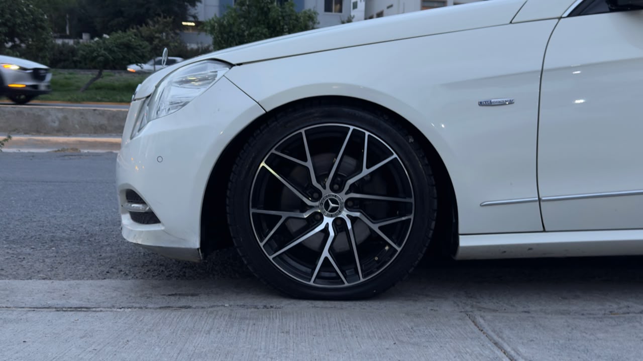 MERCEDES BENZ E 250 AVANTGARDE 2011