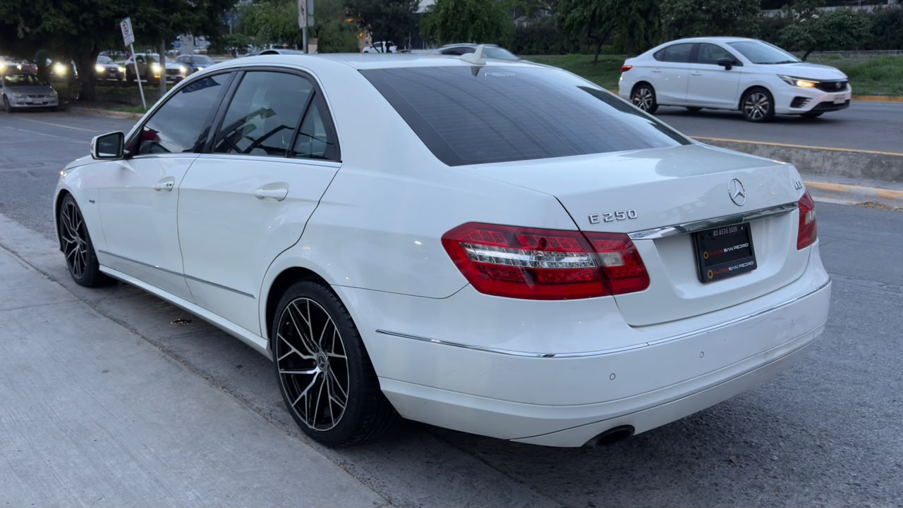 MERCEDES BENZ E 250 AVANTGARDE 2011