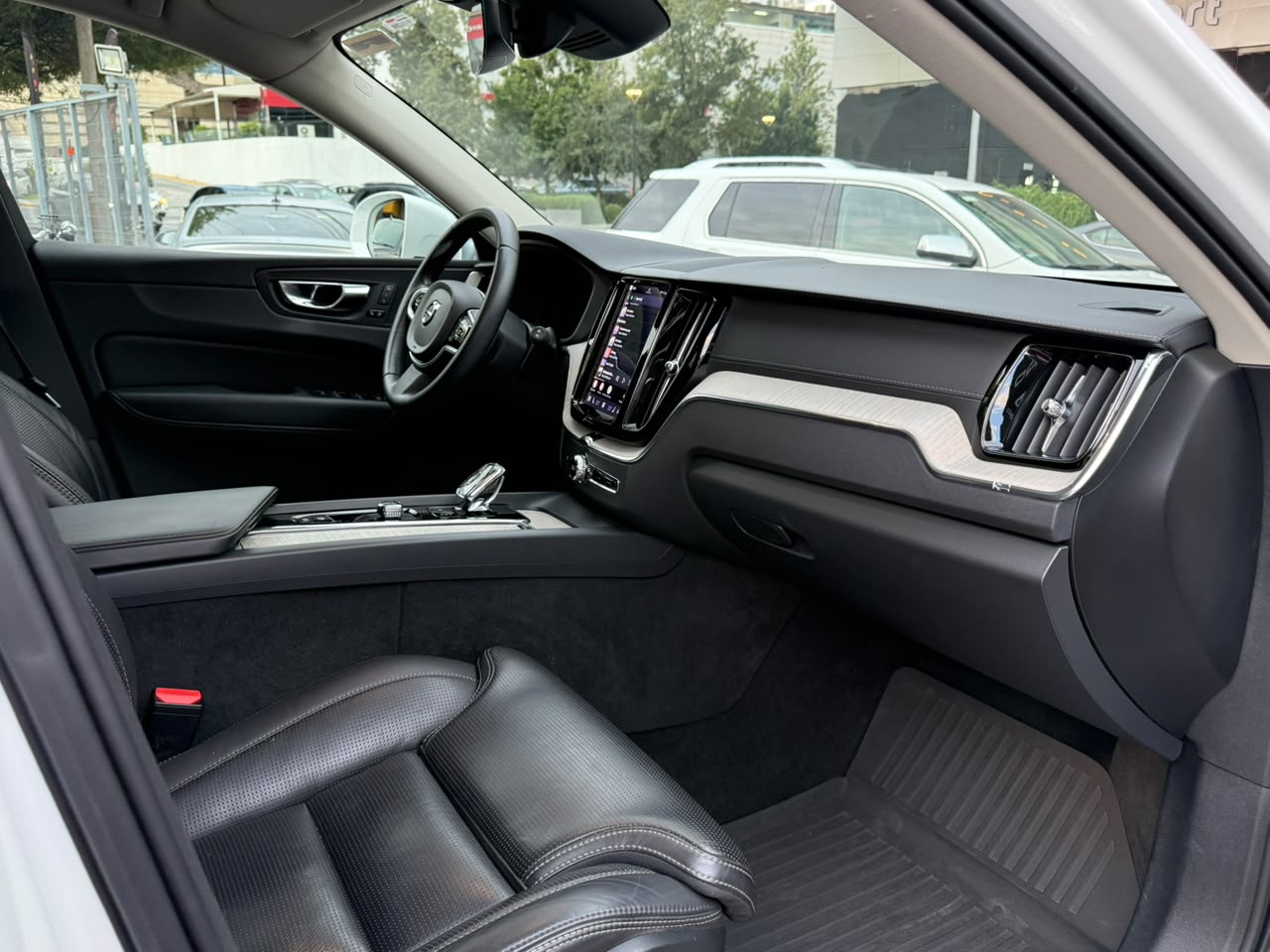 XC60 INSCRIPTION B6 AWD