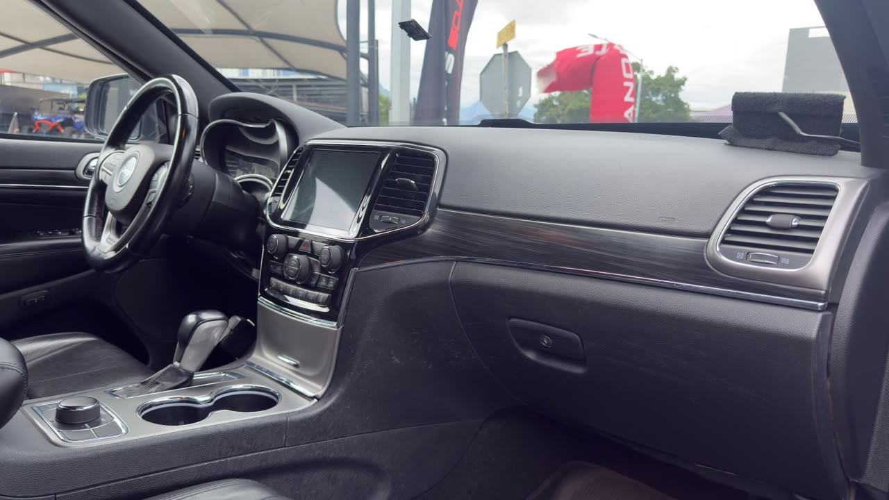 JEEP GRAND CHEROKEE ADVANCE BLINDAJE V PLUS 2020