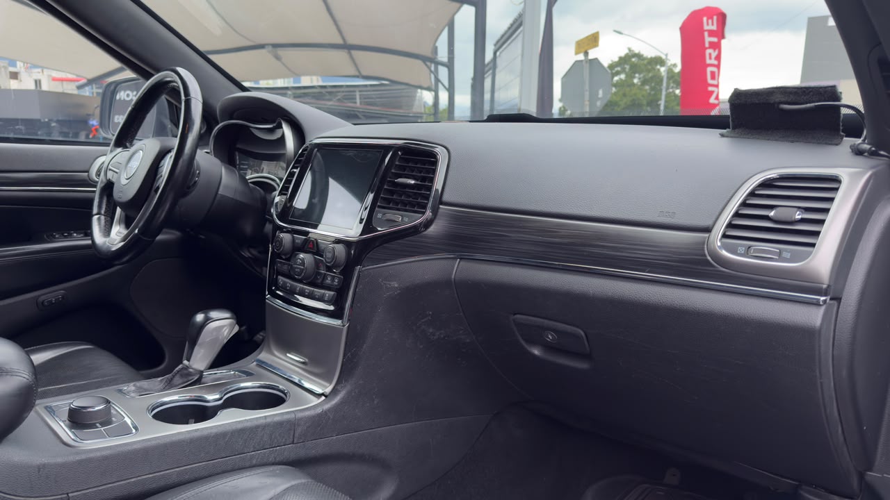 JEEP GRAND CHEROKEE ADVANCE BLINDAJE V PLUS 2020