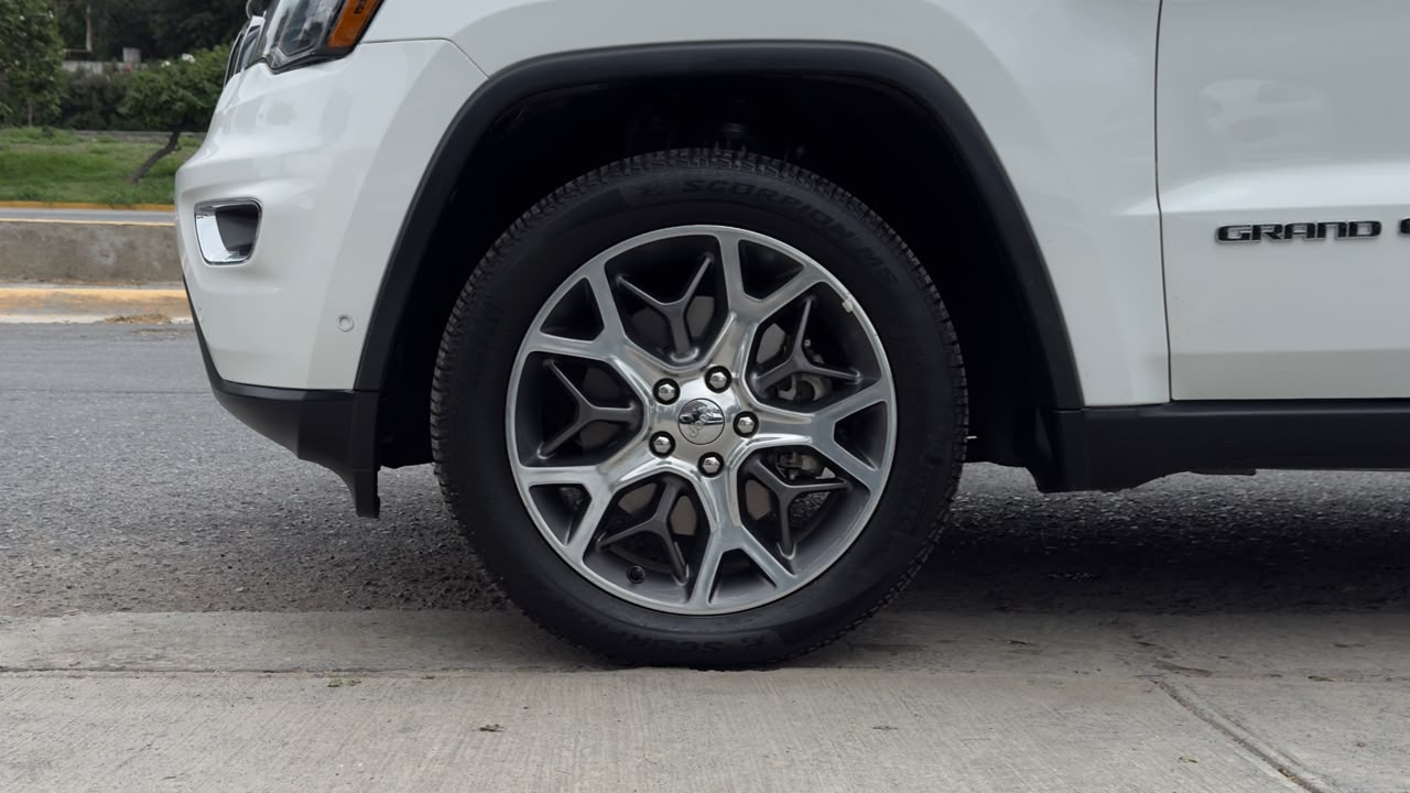 JEEP GRAND CHEROKEE ADVANCE BLINDAJE V PLUS 2020