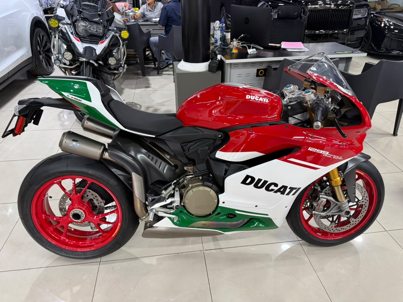 DUCATI SUPERBIKE1299