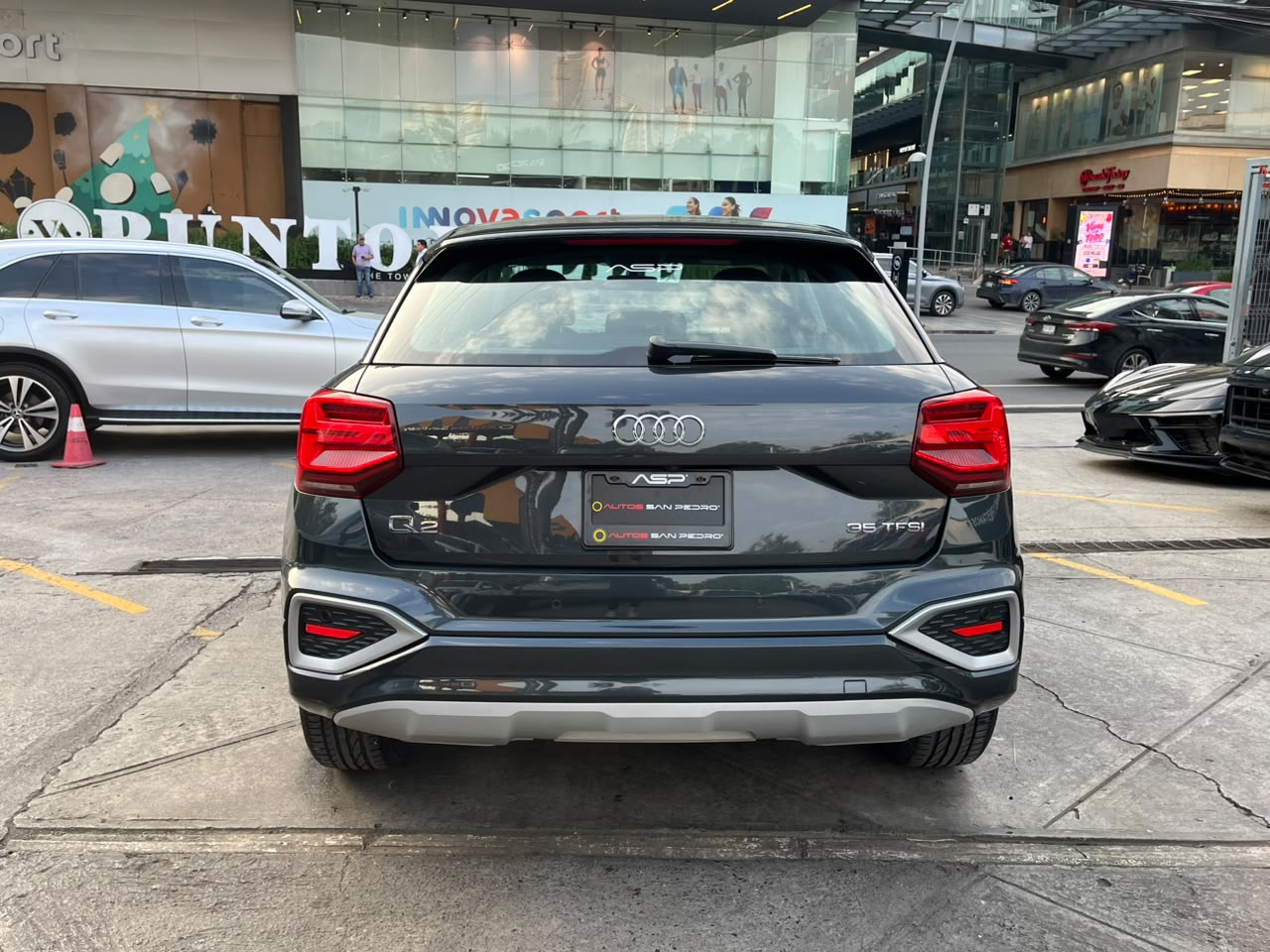 Q2 SELECT