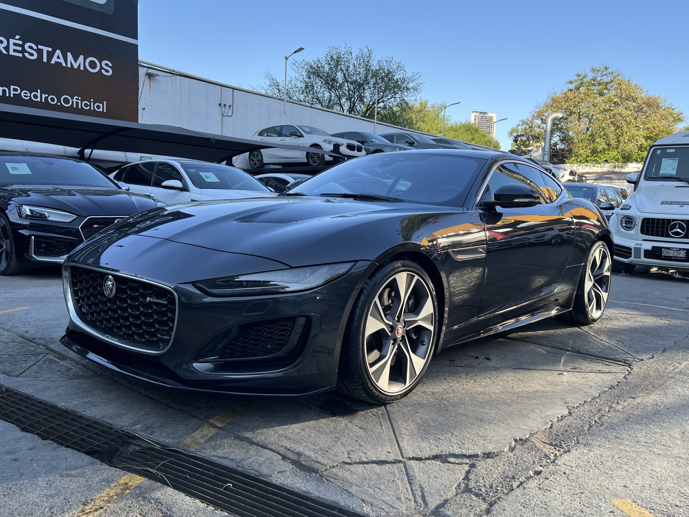 Jaguar F-TYPE R-DYNAMIC COUPE P450 2022