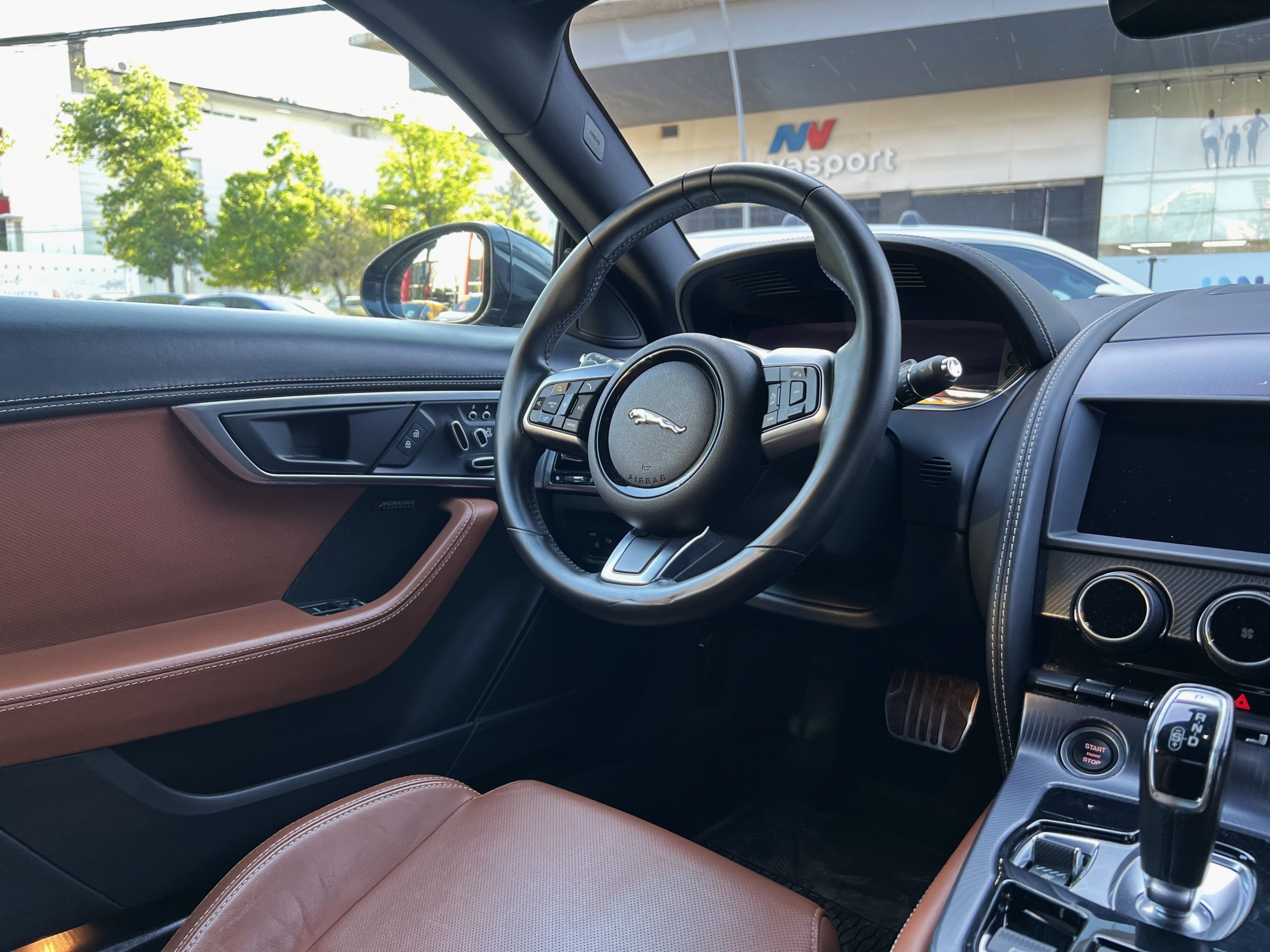 Jaguar F-TYPE R-DYNAMIC COUPE P450 2022