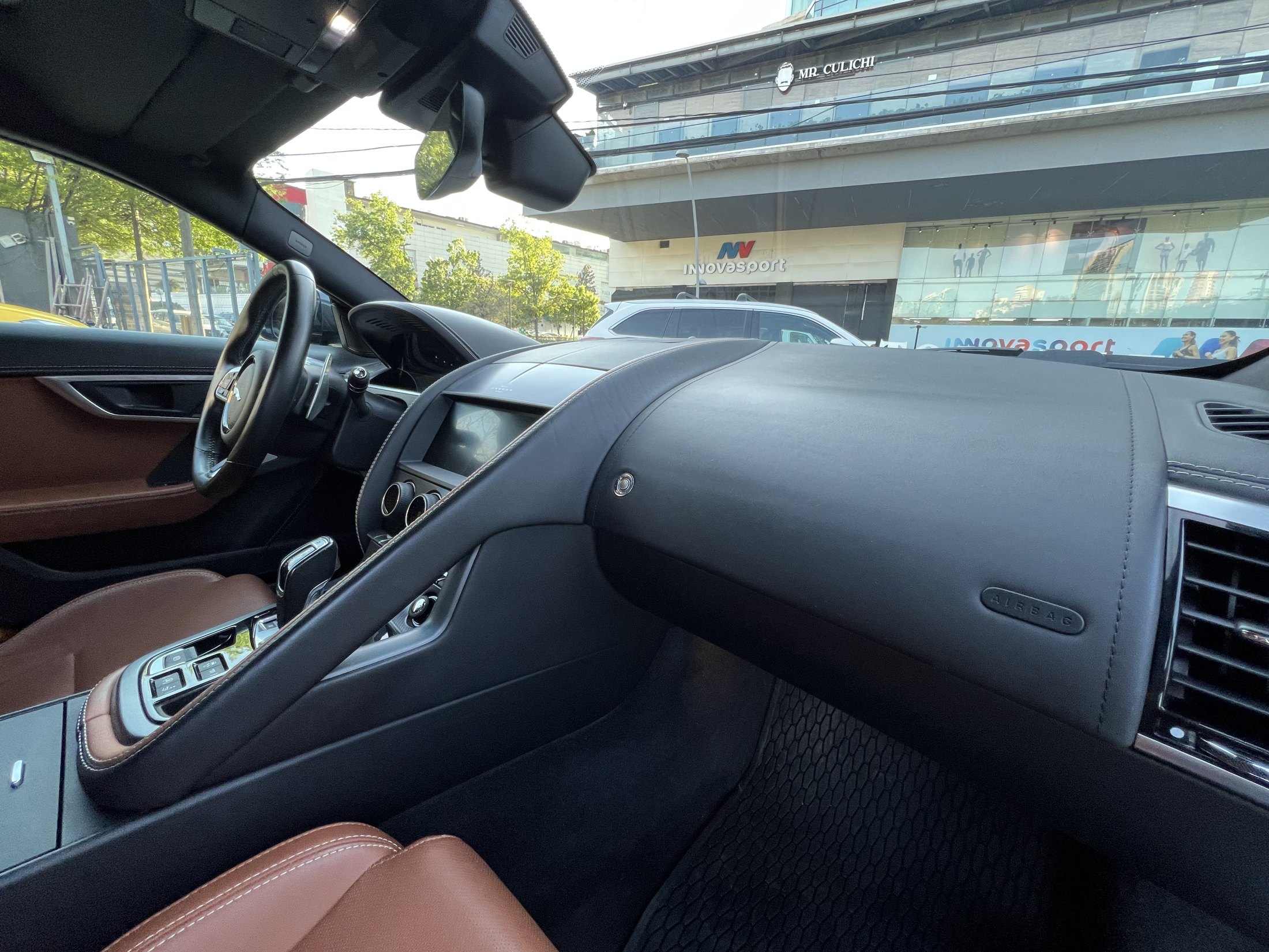 Jaguar F-TYPE R-DYNAMIC COUPE P450 2022