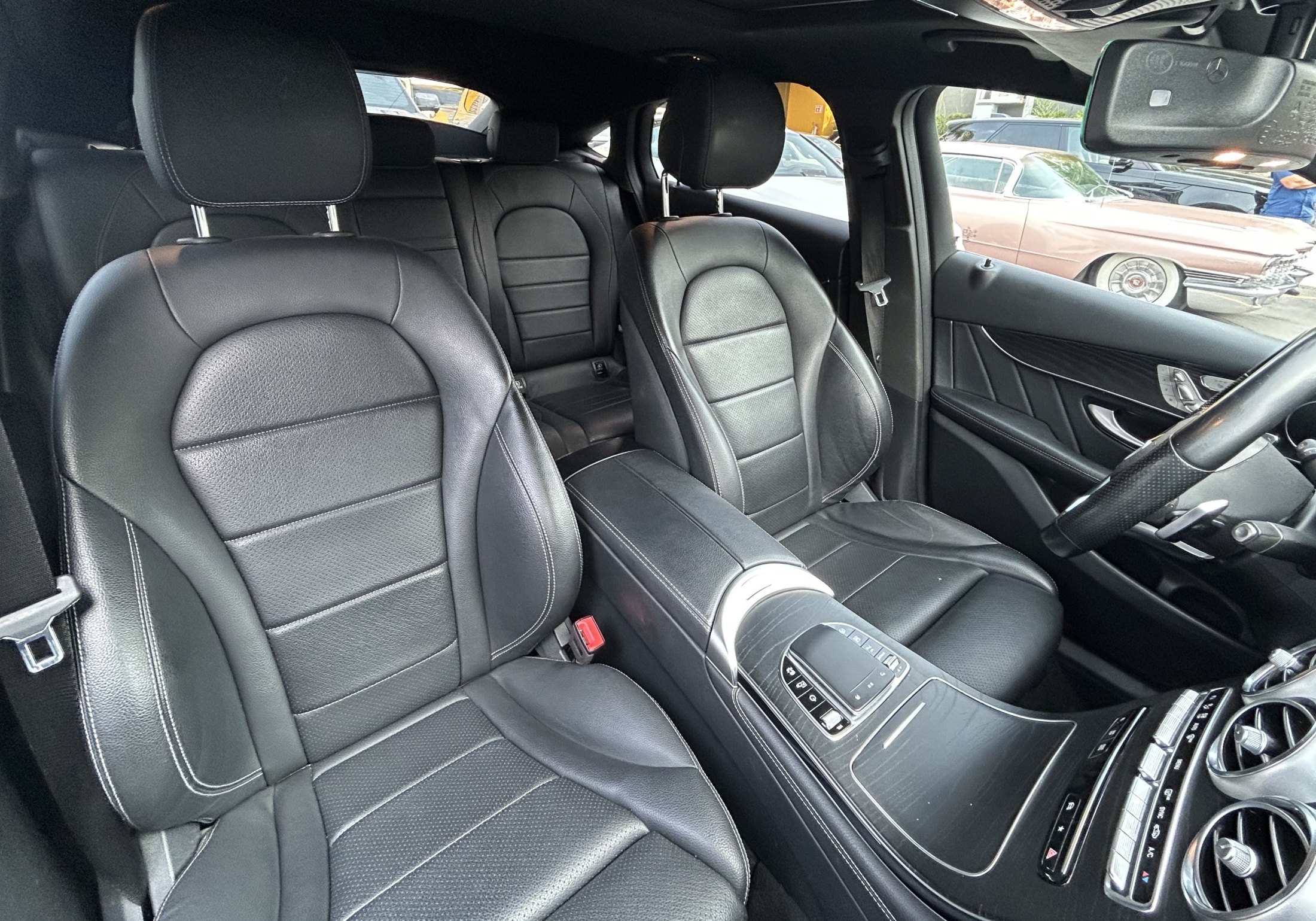 Mercedes Benz GLC 300 4MATIC COUPE 2021