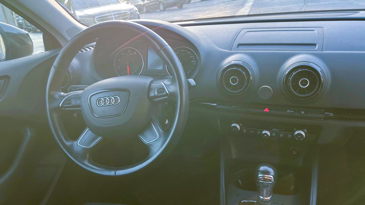 Audi A3 1.4 TURBO S TRONIC FRONT AMBIENTE 2015