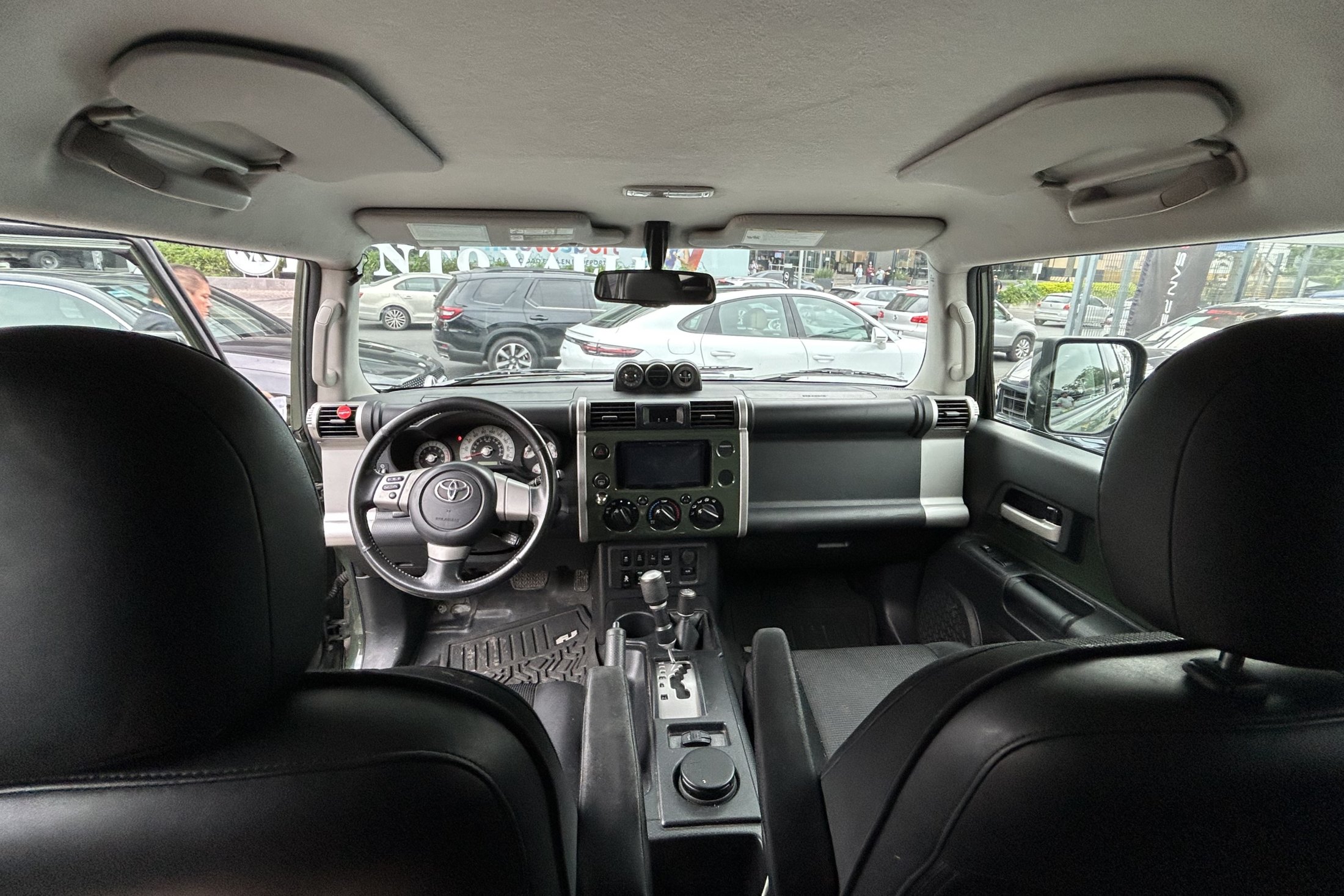 Toyota FJ CRUISER PREMIUM 2010