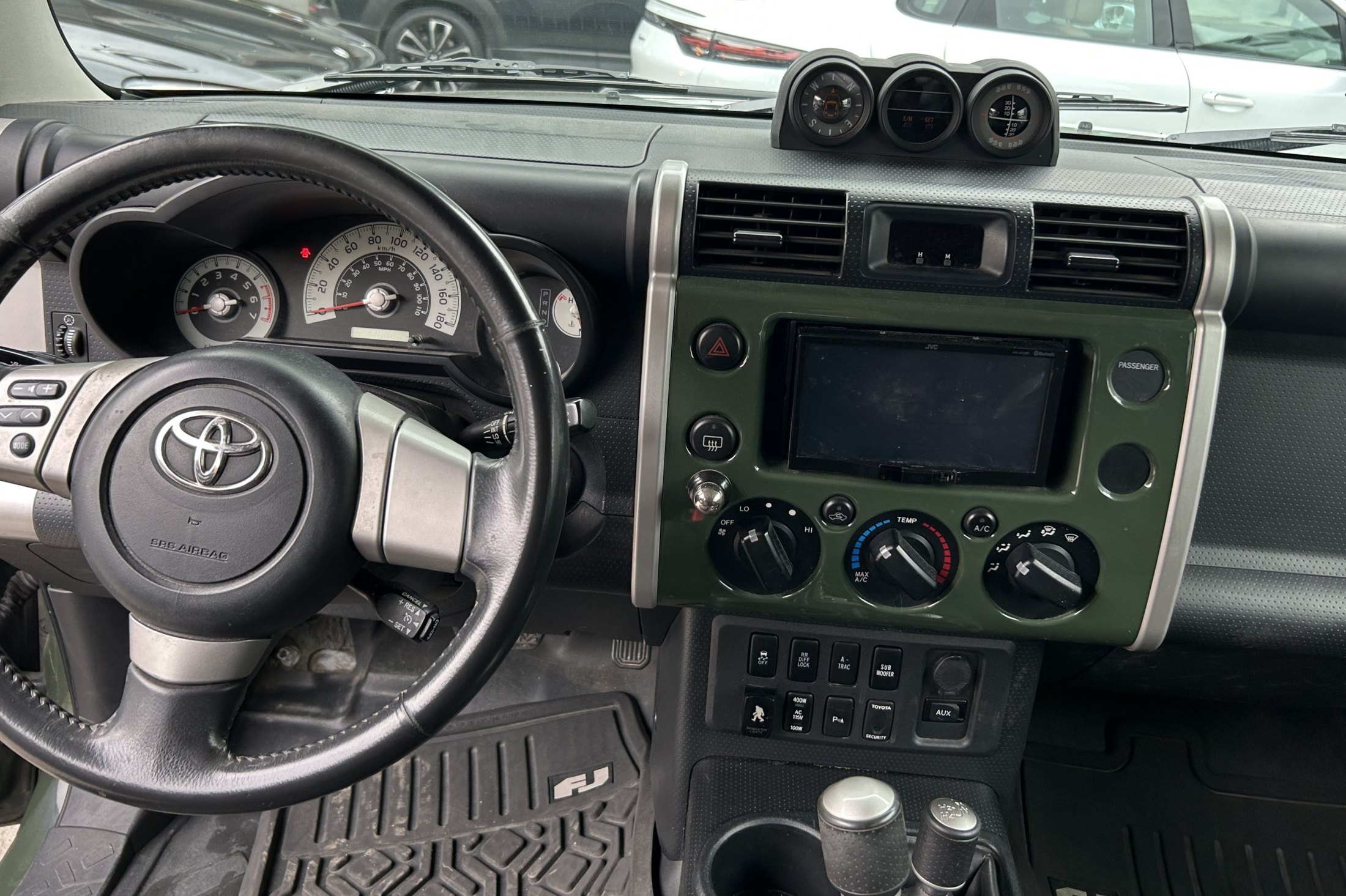 Toyota FJ CRUISER PREMIUM 2010