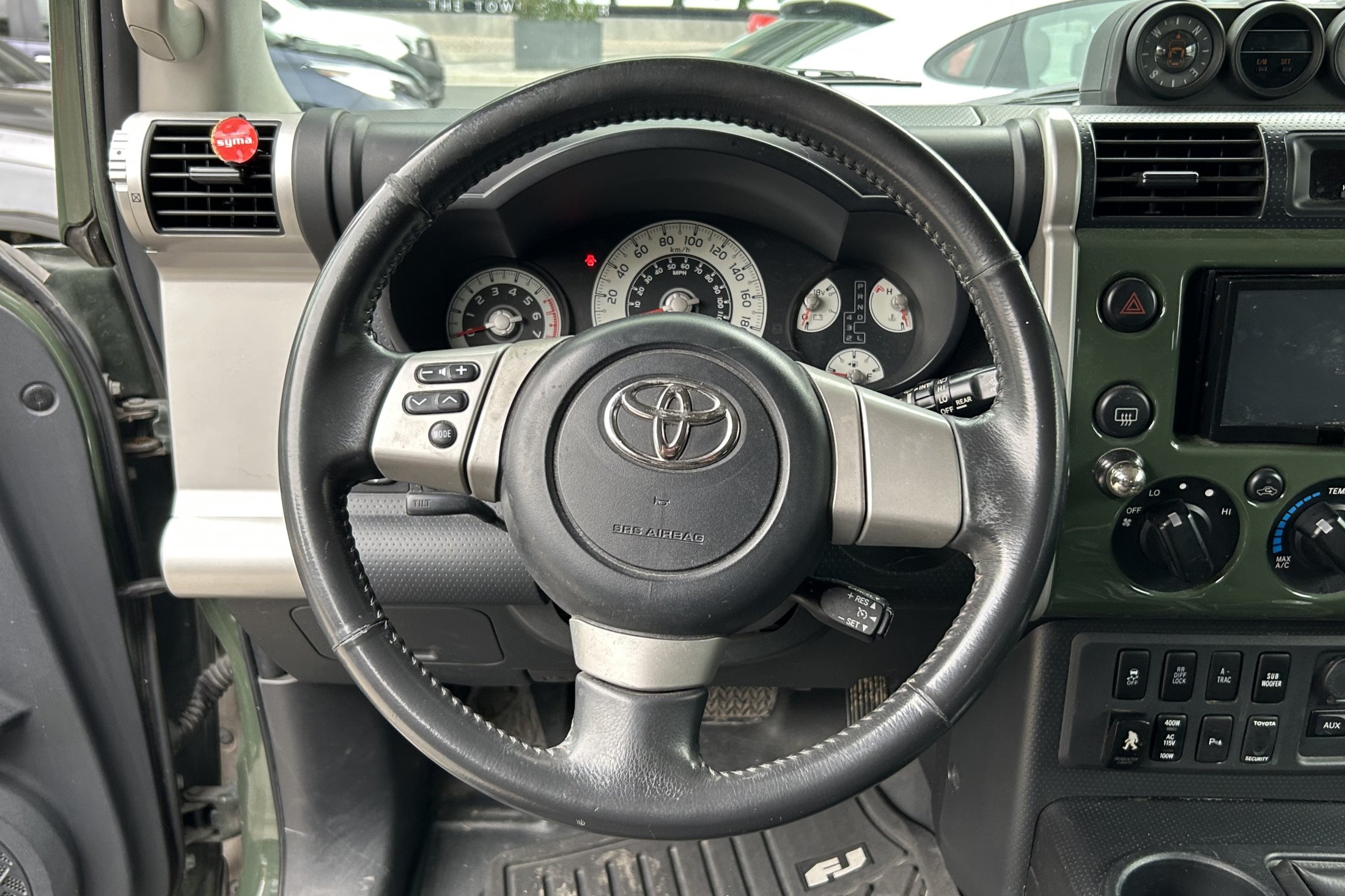 Toyota FJ CRUISER PREMIUM 2010