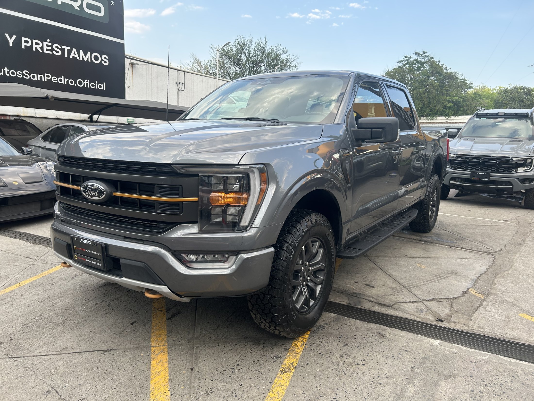 Ford LOBO TREMOR 2023