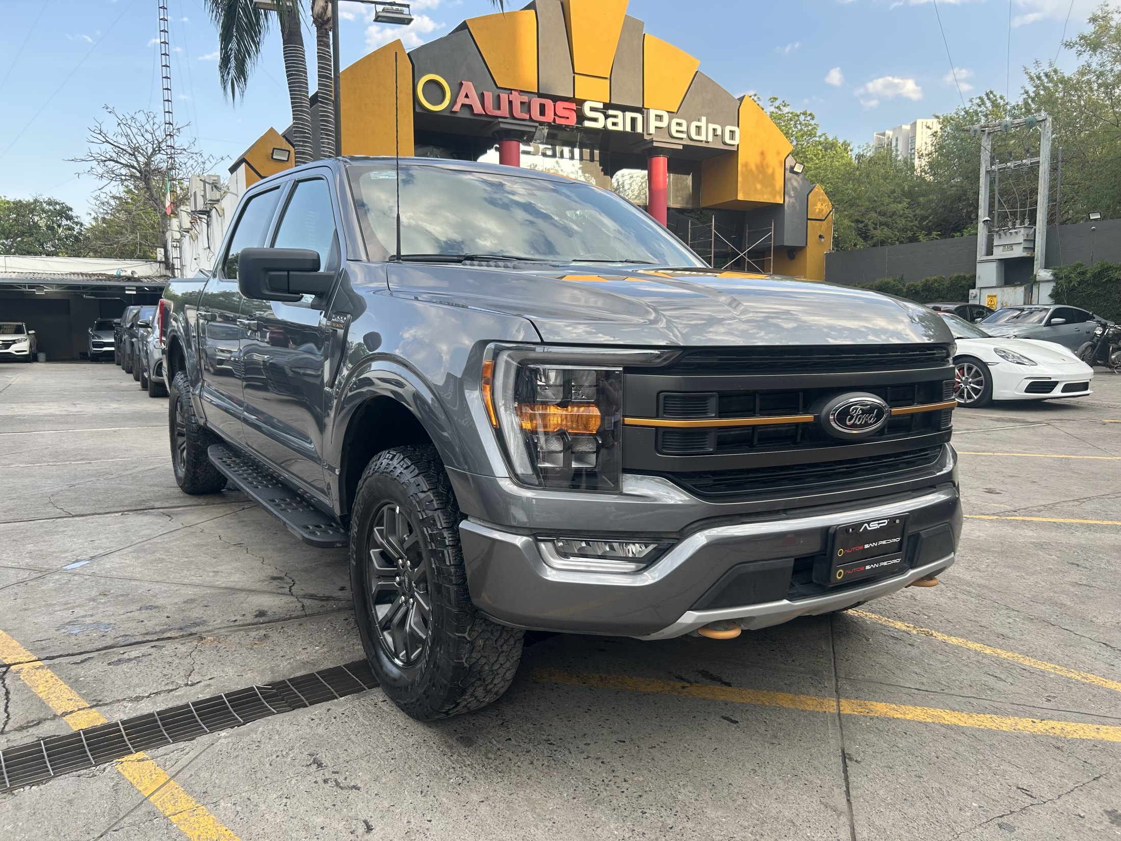 Ford LOBO TREMOR 2023