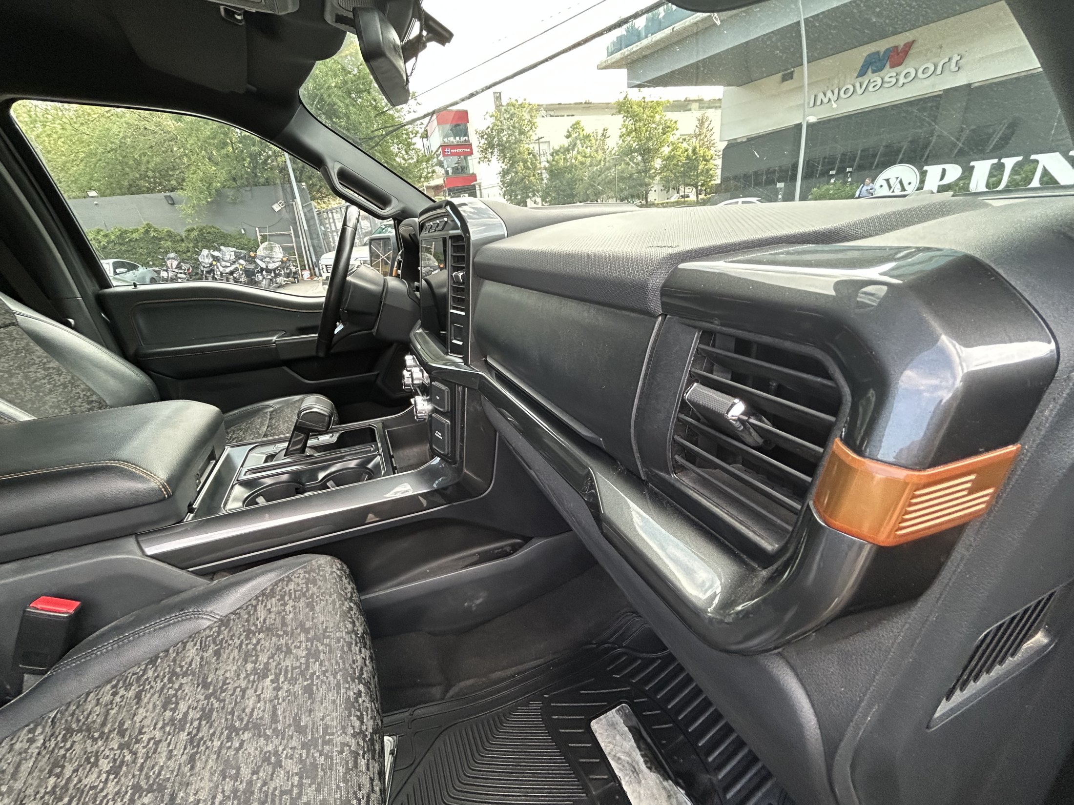 Ford LOBO TREMOR 2023