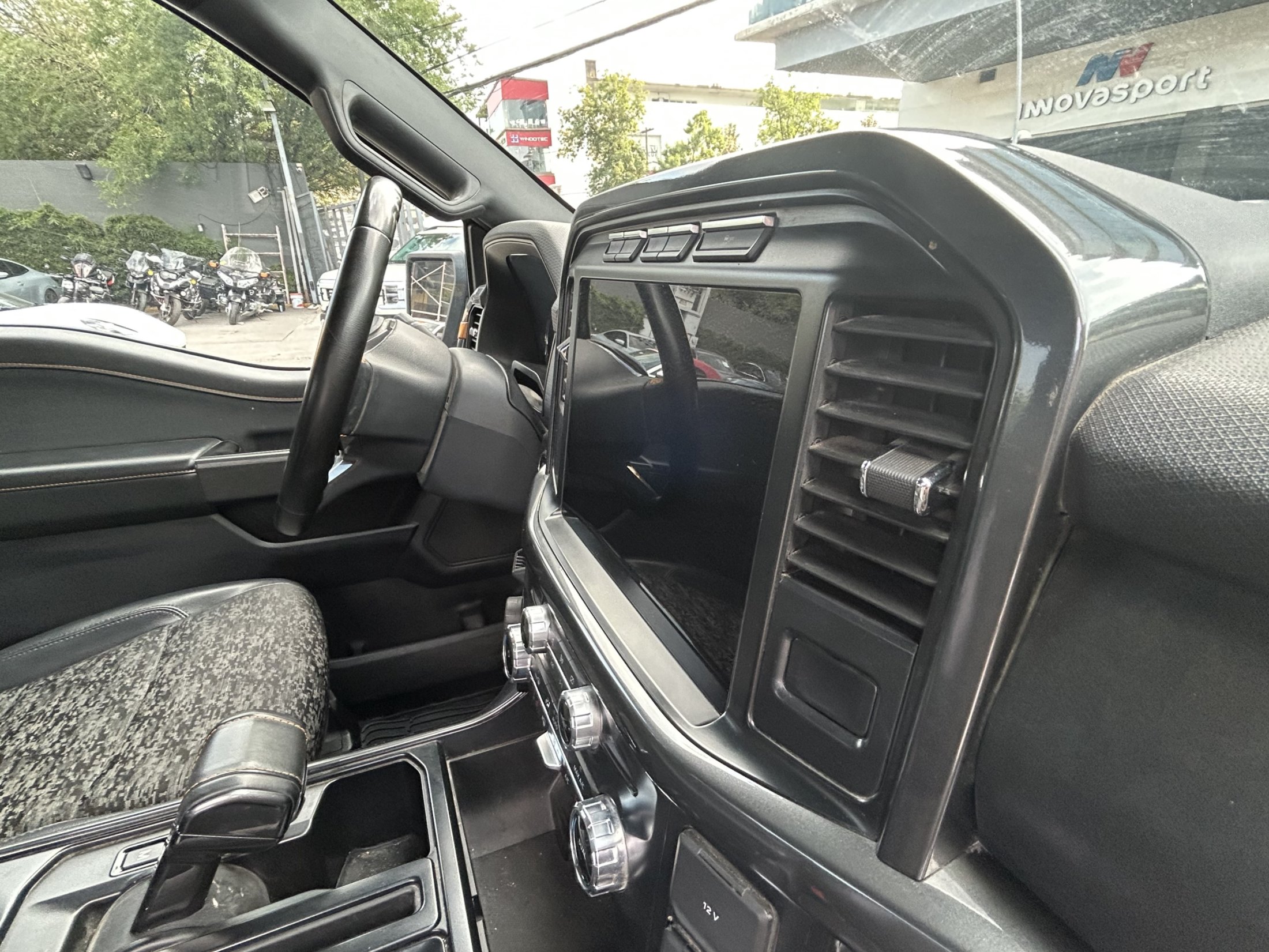 Ford LOBO TREMOR 2023