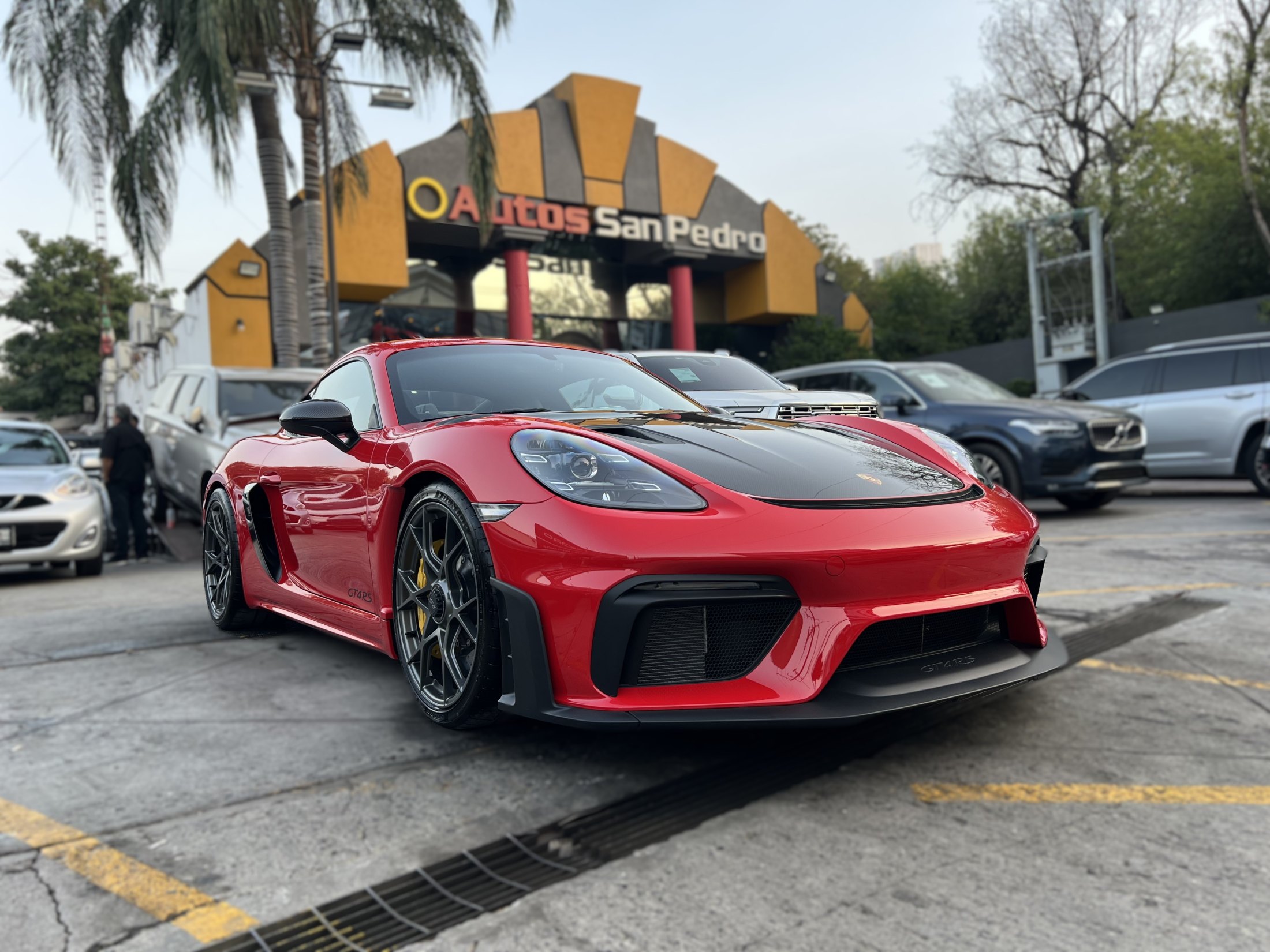 Porsche 718 CAYMAN GT4 RS 2025