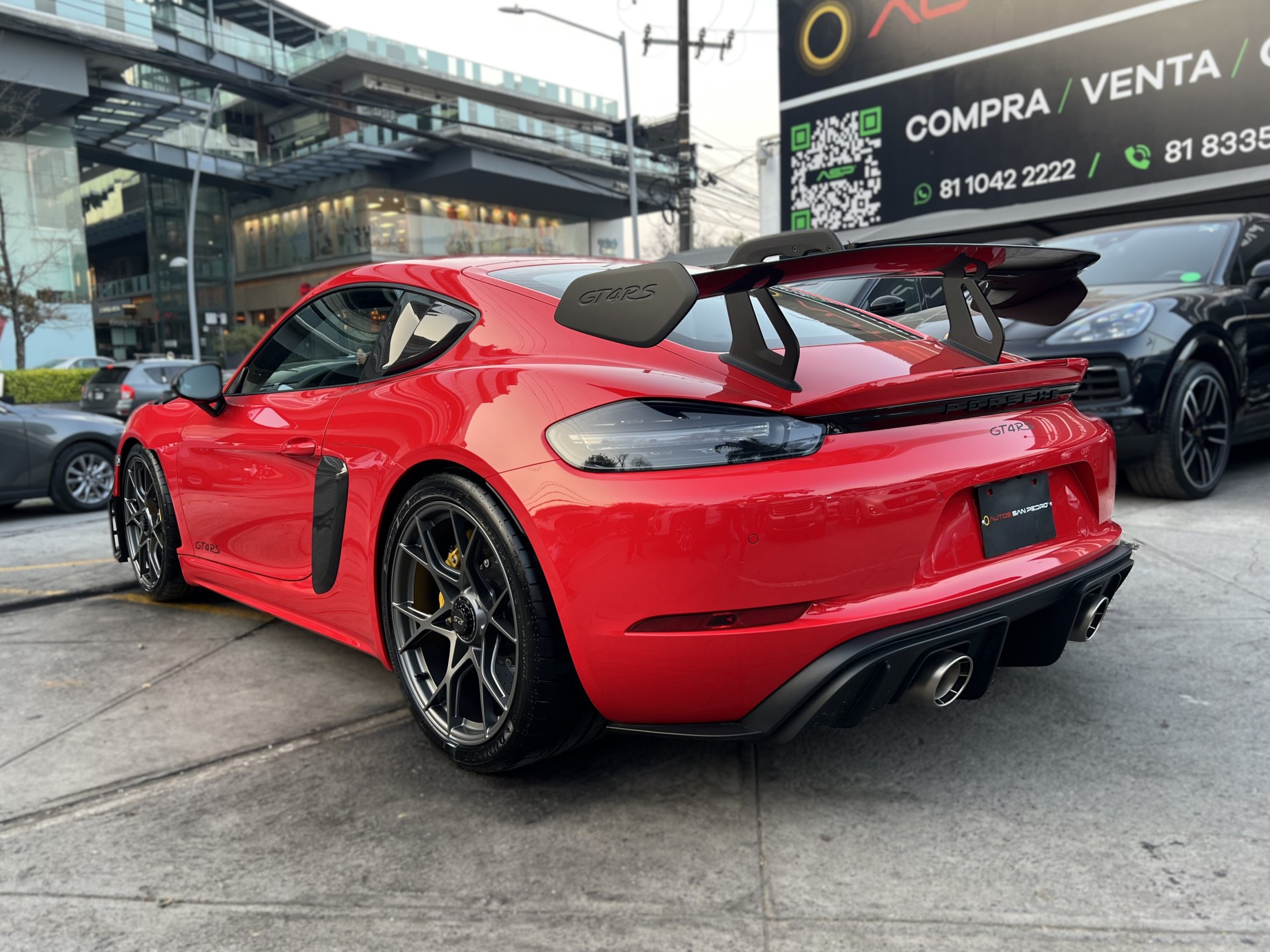 Porsche 718 CAYMAN GT4 RS 2025
