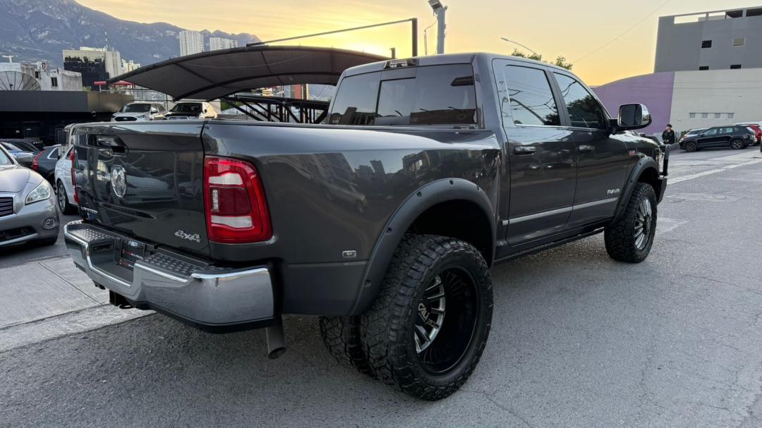 DODGE RAM 2500 HEAVY DUTY LIMITED 4X4 2021