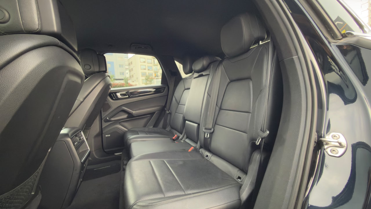 Porsche Cayenne 2019