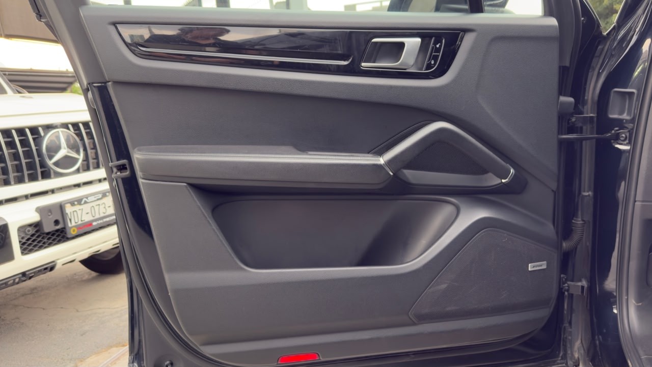 Porsche Cayenne 2019