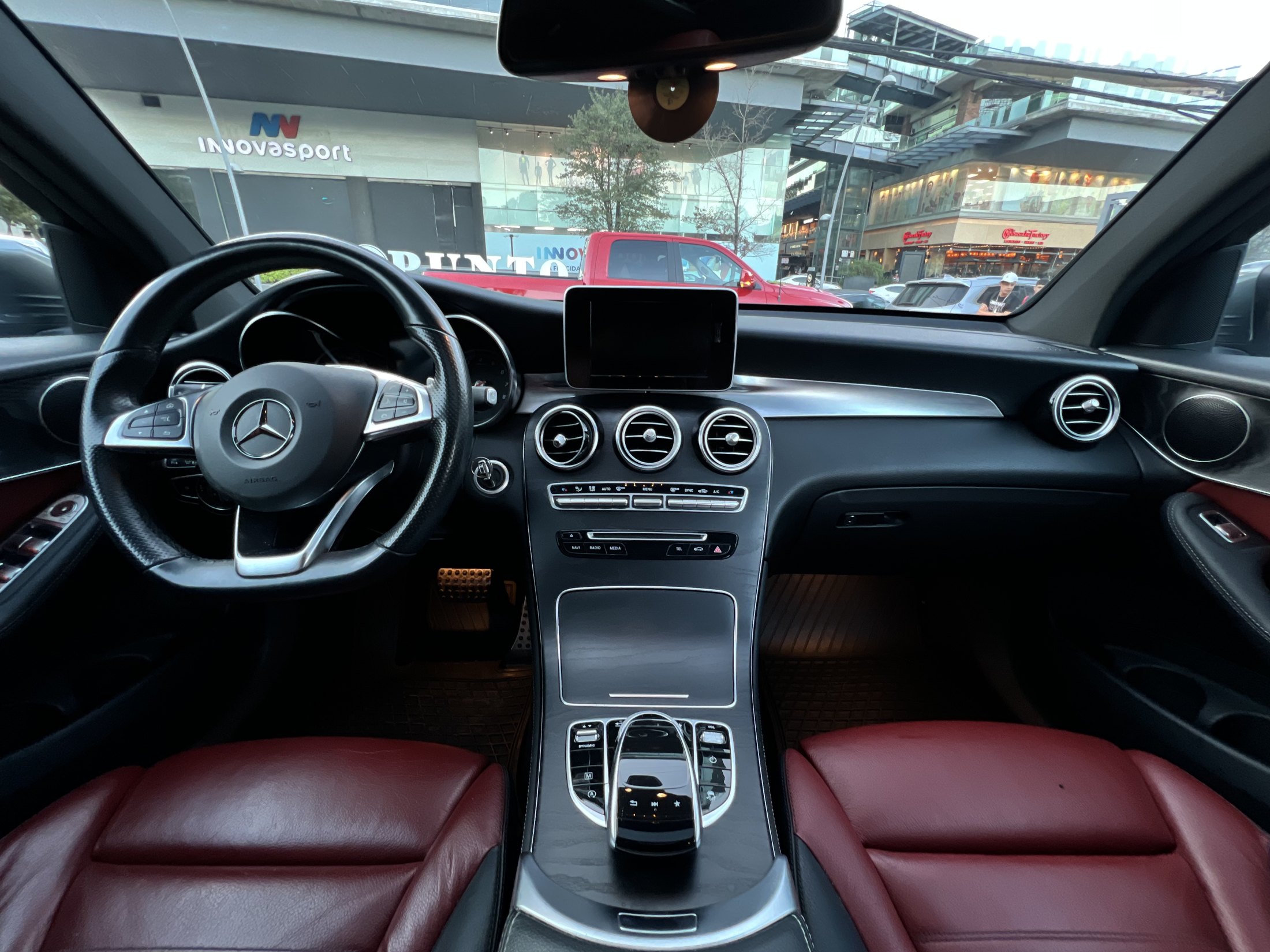 MERCEDES BENZ GLC 300 COUPÉ SPORT 2019