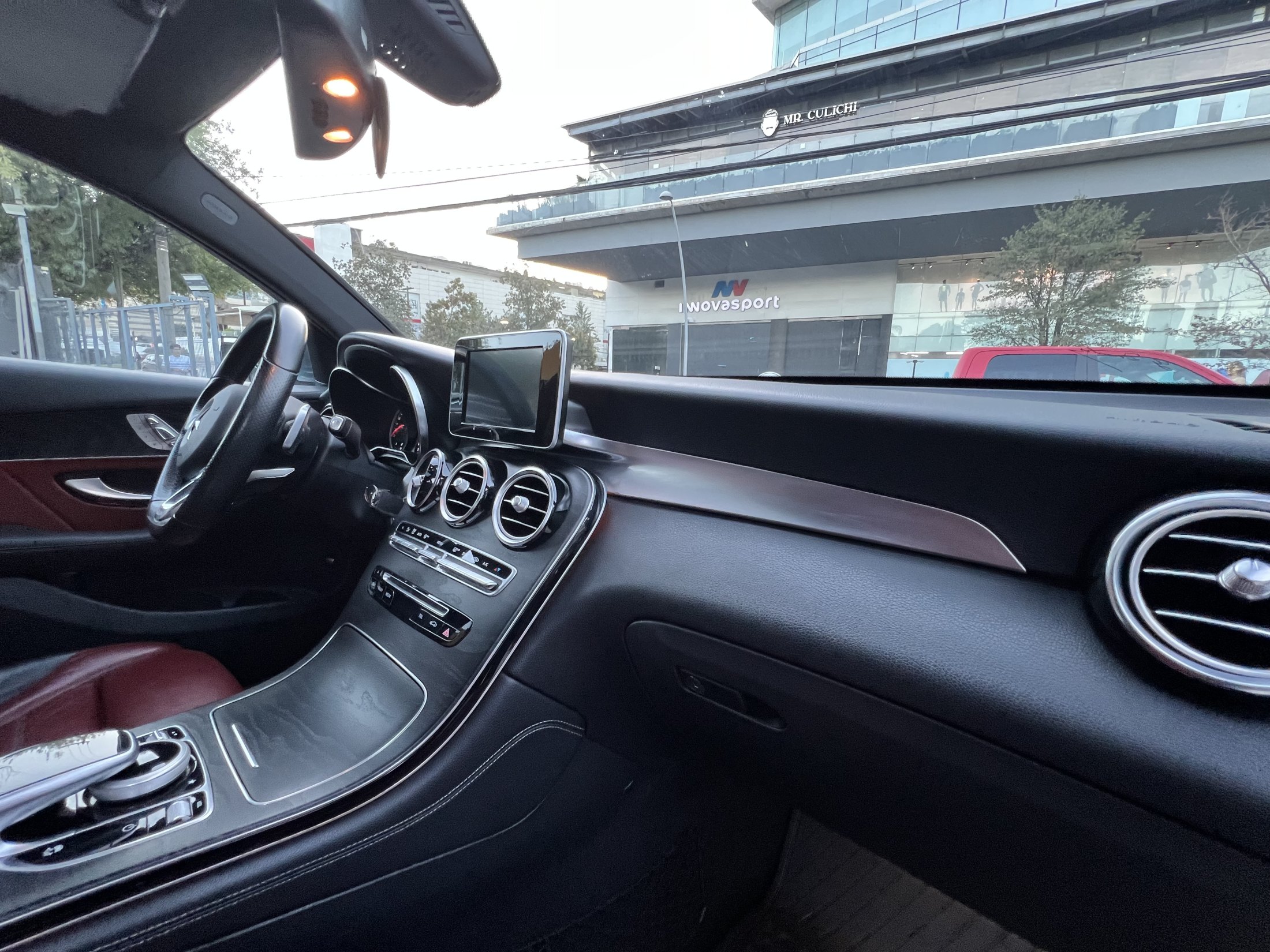 MERCEDES BENZ GLC 300 COUPÉ SPORT 2019